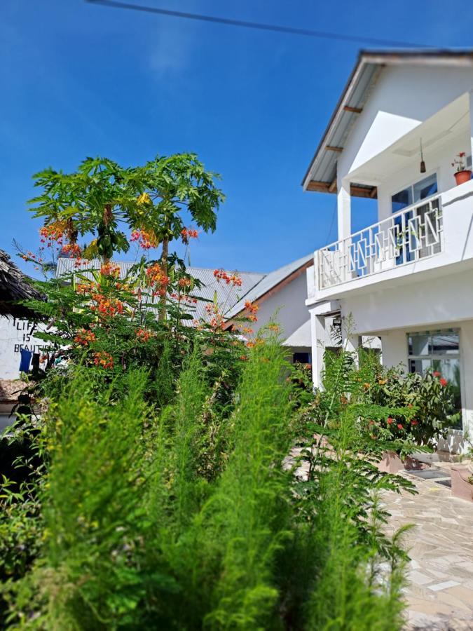 Karibu House Bed and Breakfast Paje Exterior foto